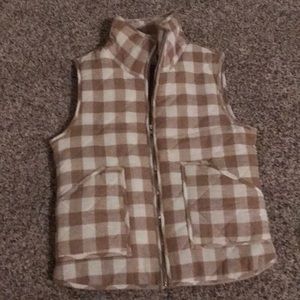 Gingham puffy vest